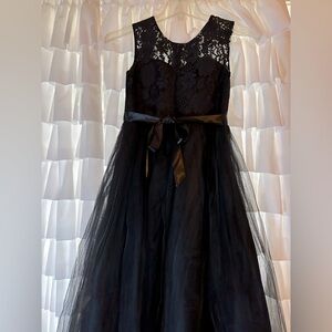 Youth girls black dress
